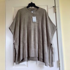 Barefoot Dreams CozyChic Ultra Lite Hi Low Poncho Runs Large Kelp SZ XXS/XS